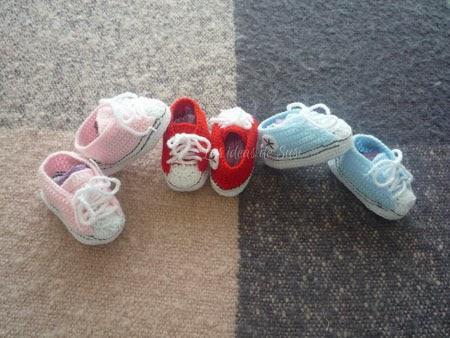 Patucos. Versión azul. Patucos. Versión azul.