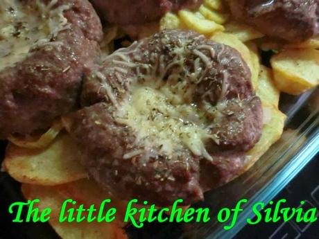 Rosquillas de carne picada