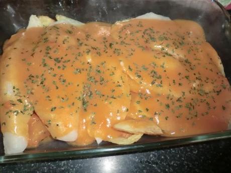 Pescada en salsa de zanahoria