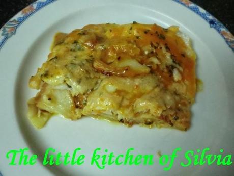 Pescada en salsa de zanahoria