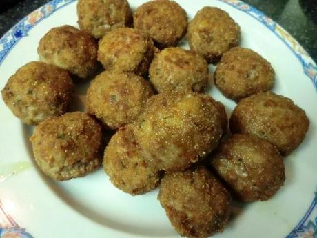 Albondigas con pate en salsa de cebolla