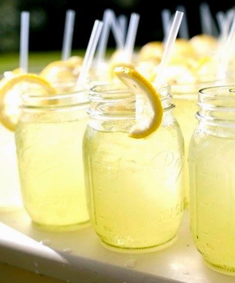 Limonada casera; ¿Alguien quiere?