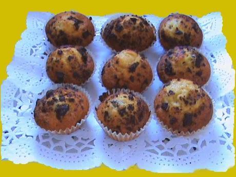 MAGDALENAS DE CHOCOLATE Y NARANJA