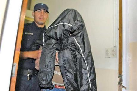 Un adolescente violó y embarazó a su madre con discapacidad - Argentina