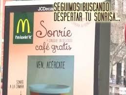 El sonrisómetro. McDonald's ofrece cafés a cambio de sonrisas.
