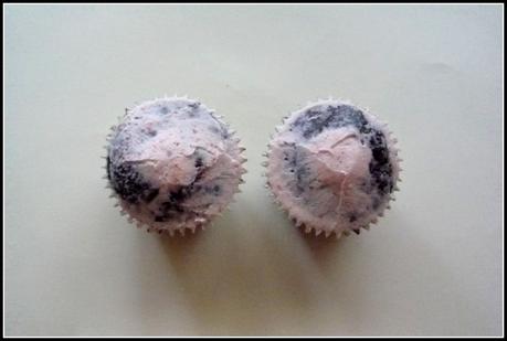 Cupcakes de chocolate y fresa