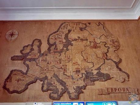 Europa en el mural del aeropuerto de sofia Europa en el mural del aeropuerto de sofia