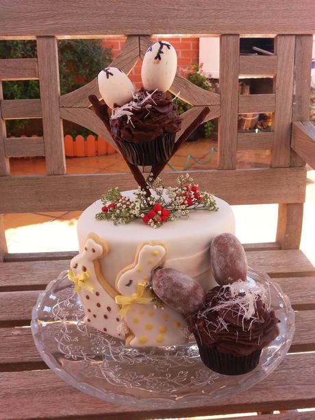 Pastel y huevos de Pasqua