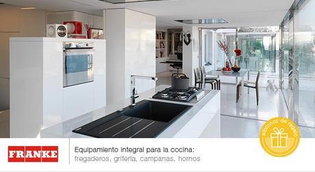 Siente la suavidad de Burrito Blanco con su albornoz de regalo promo_albornoz_03