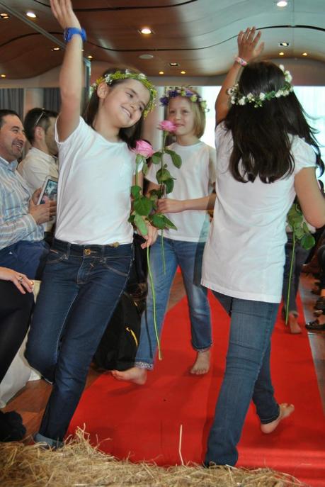 Desfile Trench, Toscana, Triciclo, Triana, Ice Watch y Marina's . Abril 2014