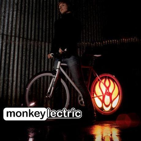 Monkeylectric fantástico sistema de luces para ruedas de bicicleta.