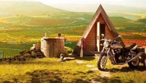 Enoturismo para motoristas y moteros. Imagen cedida por Glamping Lushna