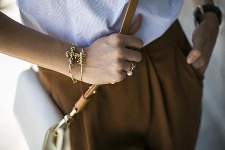 OUTFITS, baggy pants, zara, another stories, cross bag, elena estaun, Gafas Rayban, daniel wellington, anillo tous bright, cristina blanco, guiadeestilo, guia de estilo blog, spanish fashion blogger, fashion, blogs de moda, model, modelo, imagen de marca, 