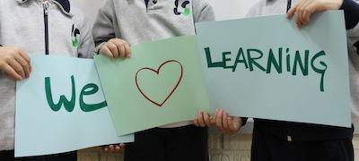 Más que un Colegio… we love b