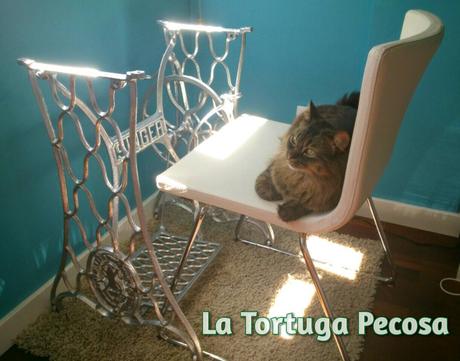 ESCRITORIO MAQUINA DE COSER SINGER