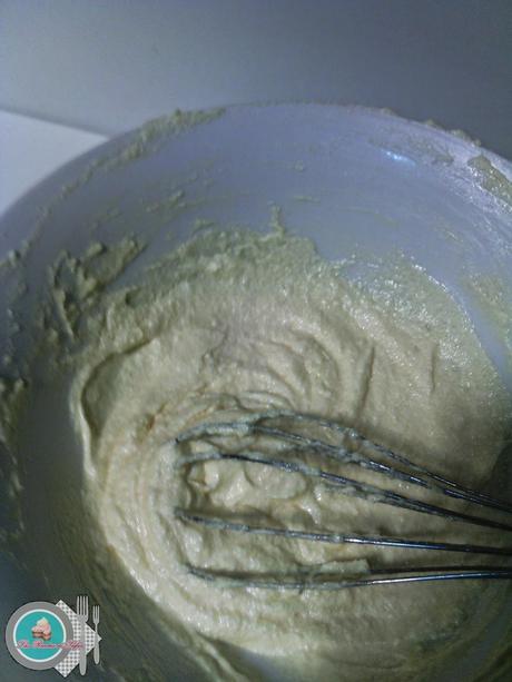 Dulces árabes de almendra y sabor a fresa.