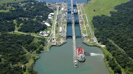Puertos gallegos y el nuevo Canal de Panamá