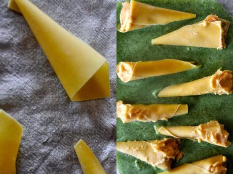 CUCURUCHOS DE PASTA RELLENOS DE PURÉ DE PATATA Y GAMBAS CON BECHAMEL DE
ESPINACAS