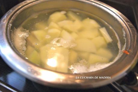 BROCOLI CON PURE DE PAPAS