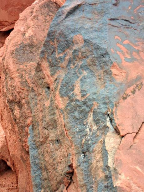 Voces del pasado me hablan de arte.