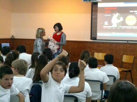 Encuentro con Ana Pomares en el Colegio Sagrada Familia de Alcoy