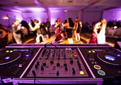 alquiler de dj para fiestas