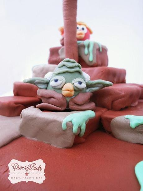 Angry Birds Star Wars Cake