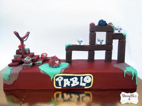Angry Birds Star Wars Cake