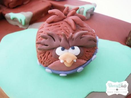 Angry Birds Star Wars Cake