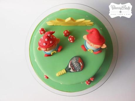 Gnome Cake. Tarta gnomos-enanitos