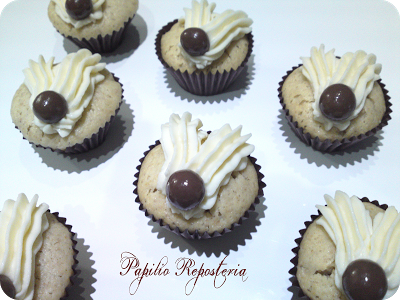 Mini cupcakes de chocolate blanco