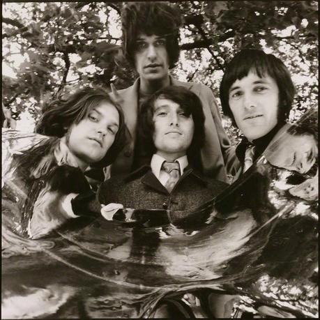 The Kinks - The Kinks are the Village Green Preservation Society (1968)