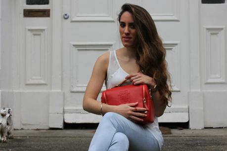 Image and video hosting by TinyPic