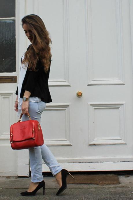 Image and video hosting by TinyPic