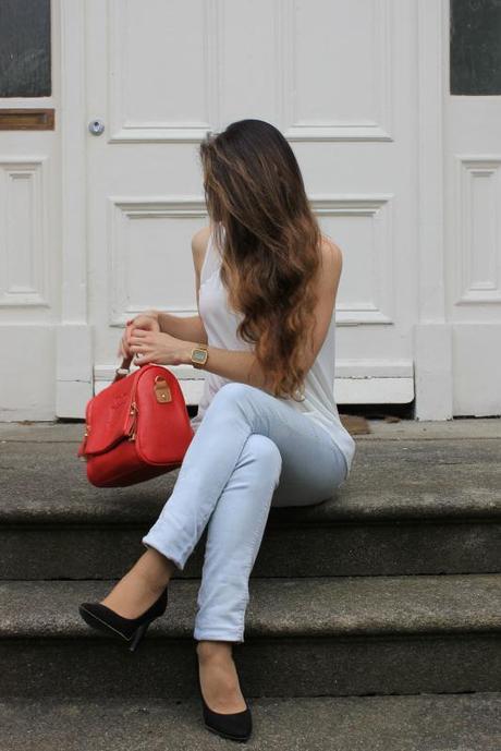 Image and video hosting by TinyPic