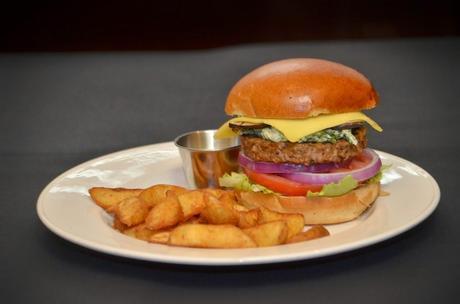 Hard Rock Café Madrid Hamburguesas inspiradas en leyendas del rock y pop