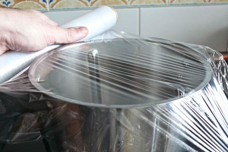 Os explicamos cómo hacer azucar glass en thermomix, además sin manchar absolutamente nada con nuestro truco del papel film