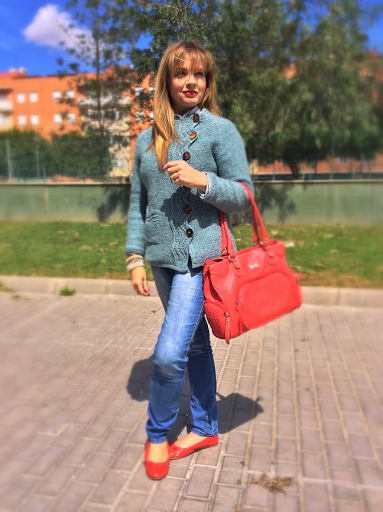 KNITTING CARDIGAN, un look de trote