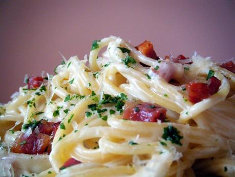SPAGUETTI ''CARBONARA'' CON NATA