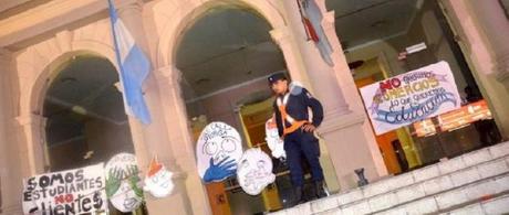 REINICIO DE CLASES EN PROFESORADO RIOJANO CON ACAMPE