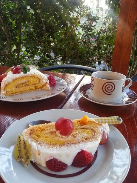 BRAZO GITANO RELLENO DE CREMA DE NARANJA