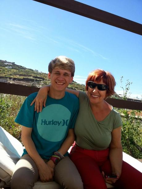 BRAZO GITANO RELLENO DE CREMA DE NARANJA