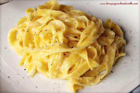 Fettuccine Alfredo: receta de pasta con parmesano y mantequilla ~ recetas primeros  ~ IMG 9343m