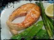 Salmón verduras plancha