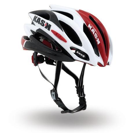 Un casco con un gran sistema de ajuste para adaptarse a las necesidades del ciclista. 