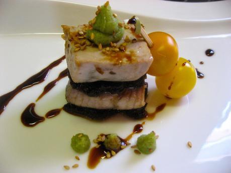 ATÚN MARINADO CON MERMELADA DE ALGAS Y WASABI ATÚN MARINADO CON MERMELADA DE ALGAS Y WASABI