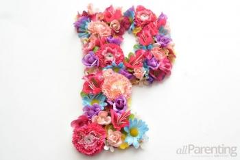 Cómo hacer letras con flores para una decoración primaveral