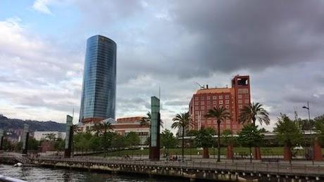 Paseando por la ría de Bilbao