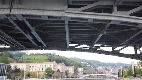 Paseando por la ría de Bilbao