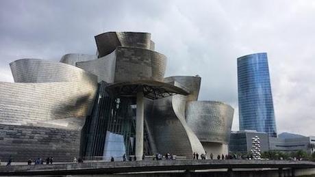 Paseando por la ría de Bilbao